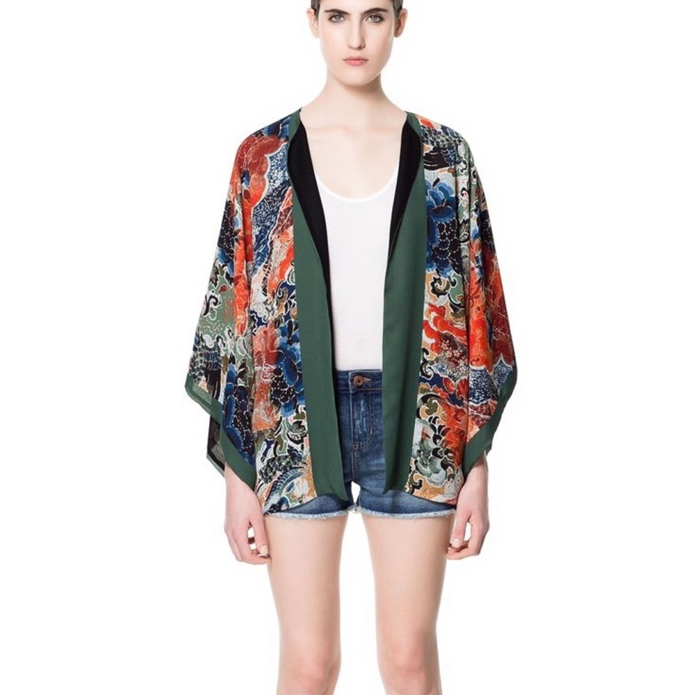 Zara Artistic Patterned Kimono